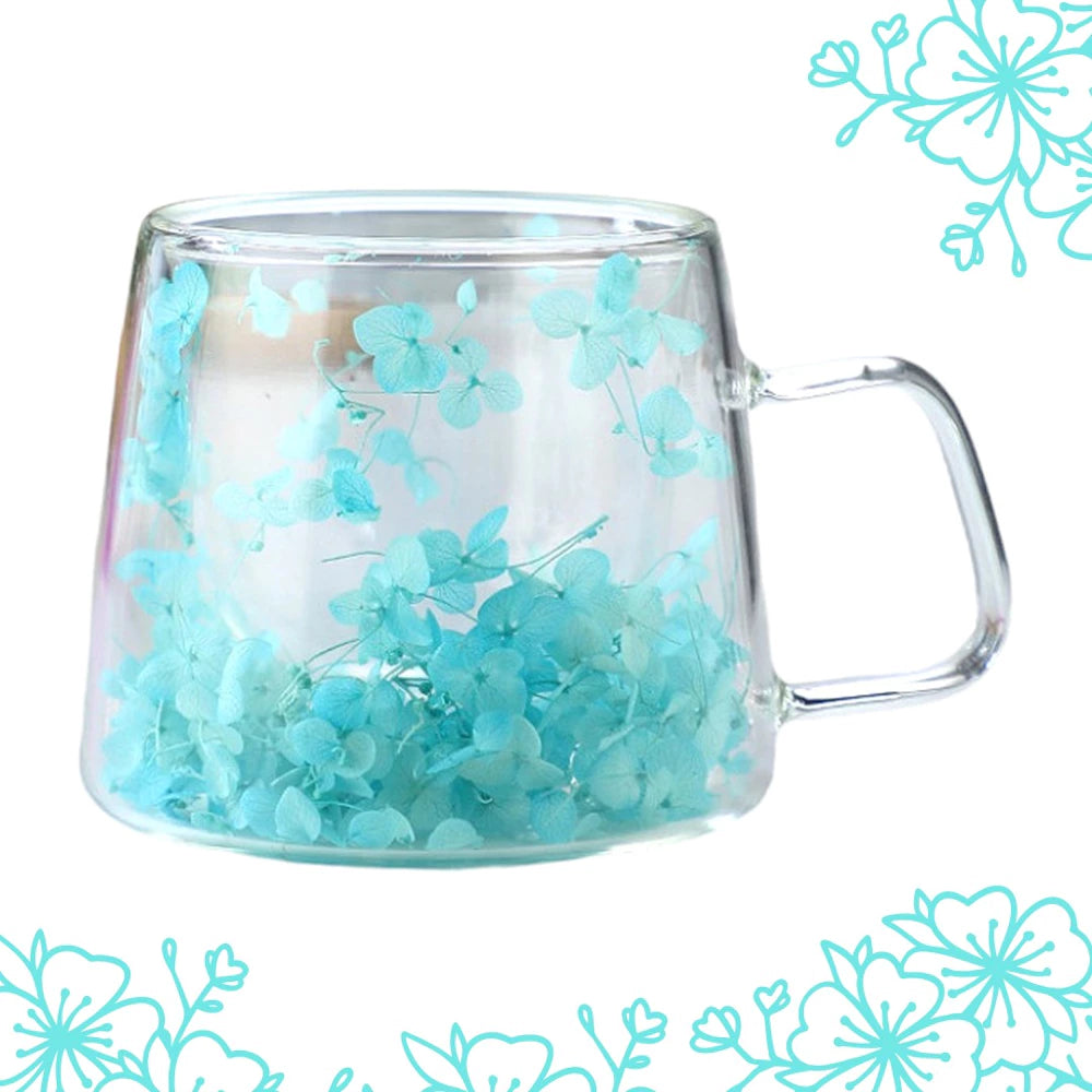 Bicchiere termico con fiori all'interno