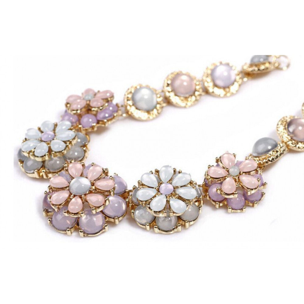 COLLANA CON FIORI